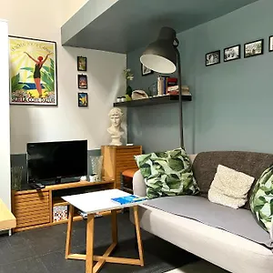 Apartment Charming And Cozy In Old Town Sustainable, Nice