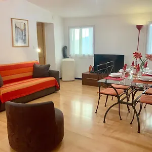 Apartment Very Cosy Flat In Heart Of Old Town Of Near, Nice